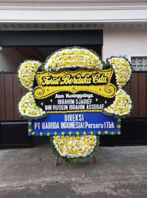 Papan Bunga Duka di Tamiang Layang